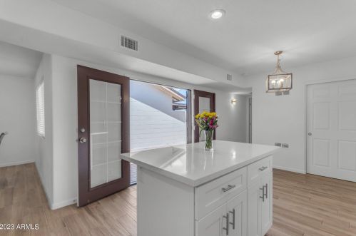 2528 22 Dr, Phoenix AZ 85027-3439 exterior