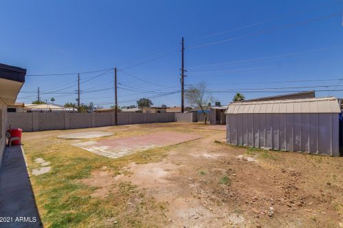 2932 47th Ave, Phoenix AZ  85031-3640 exterior