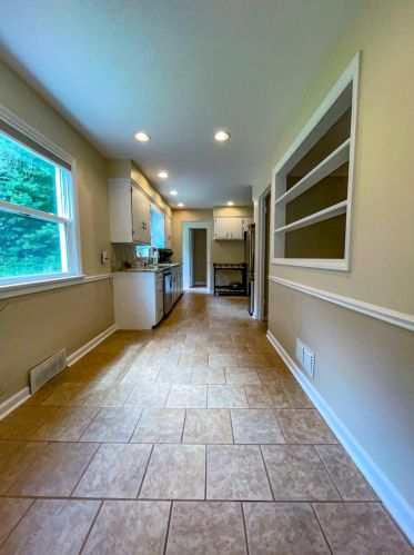 3129 Fleetwood Dr, Kalamazoo MI  49024-5606 exterior