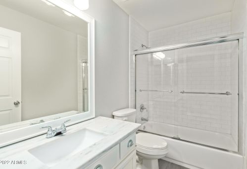 17848 15th St, Phoenix AZ  85022-1296 exterior