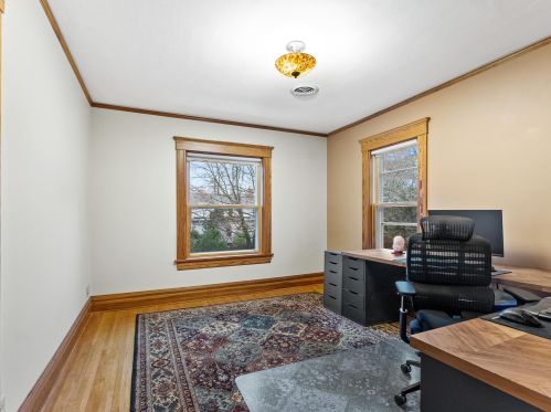 815 13 St, Manitowoc WI 54220-5101 exterior