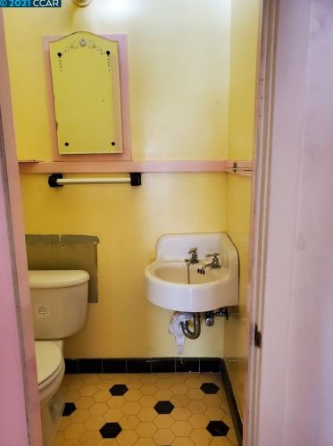 612 Curtis, Berkeley CA 94706-1421 exterior