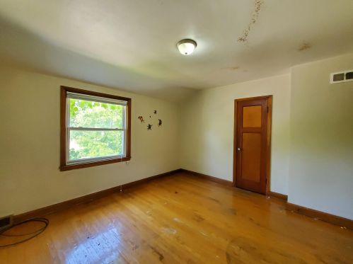 4139 Montreal St, Milwaukee WI 53216-1756 exterior