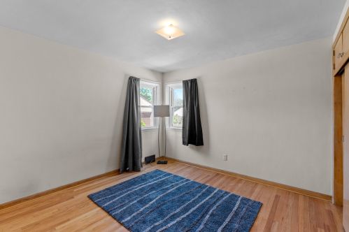 3319 Dayfield Ave, Milwaukee WI 53207-3112 exterior