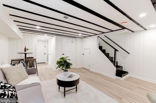 626 Hamilton St, Washington DC 20011-4030 exterior