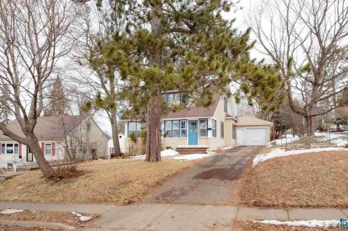 17 Mankato St, Duluth MN 55803-1842 exterior