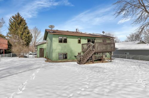 302 10 St, Sartell MN 56377-1170 exterior