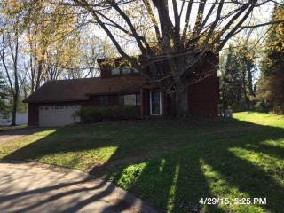 112240 Hutchins Ct, Chaska, MN 55318-1546