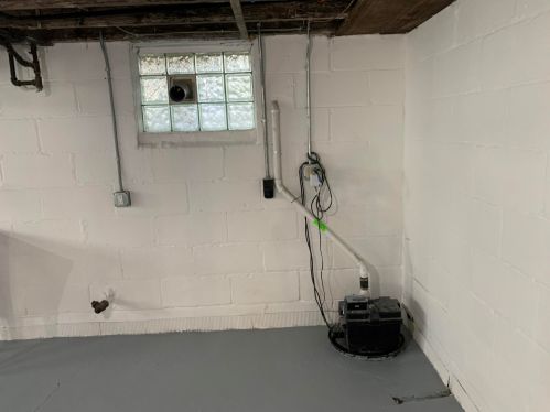 3036 9, Milwaukee WI 53206-3218 exterior