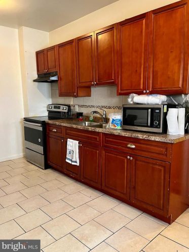 123 9 St, Darby PA 19023-1602 exterior