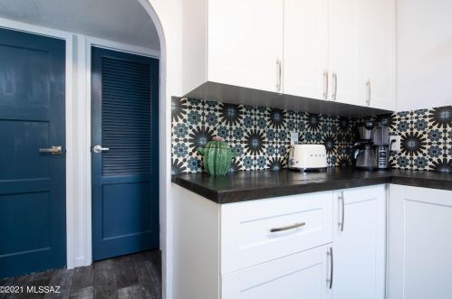 3955 2 St, Tucson AZ 85719-4926 exterior