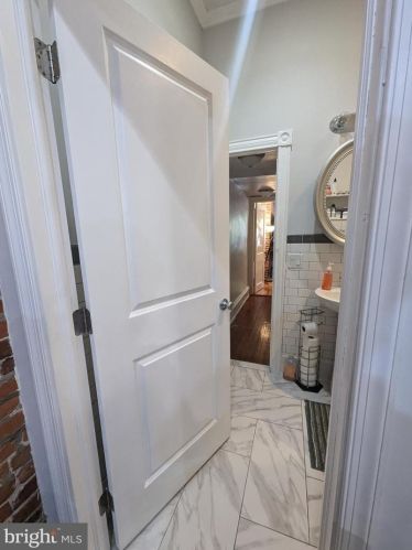 4830 Cedar Ave, Philadelphia PA 19143-2034 exterior