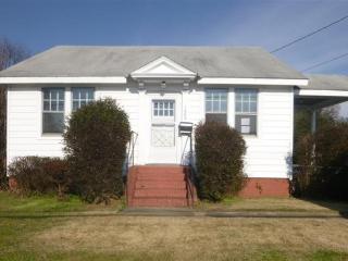 1604 Laburnum Ave, Richmond VA  23222-2316 exterior