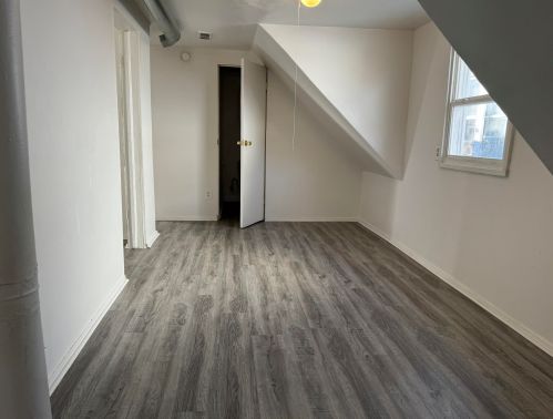 321 29 St, Milwaukee WI 53208-4204 exterior