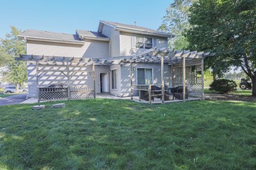 813 Peale St, Joliet IL 60433-2139 exterior