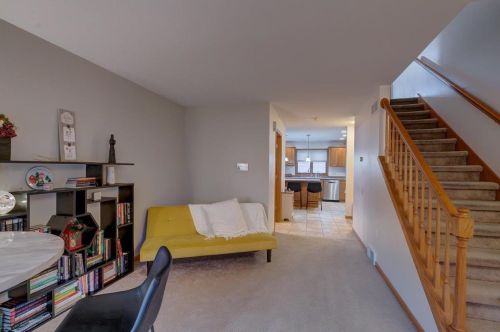 6902 Littlemore Dr, Madison WI  53718-3332 exterior