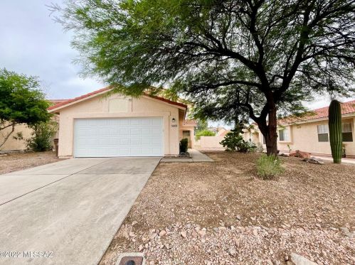 5079 Blackbird Dr, Tucson AZ  85742-5112 exterior