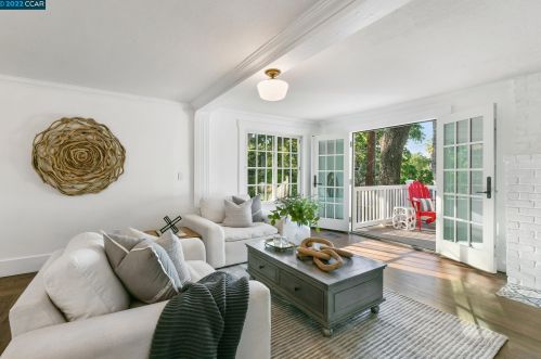 31 Ridge Park Ln, Concord CA 94518-1451 exterior