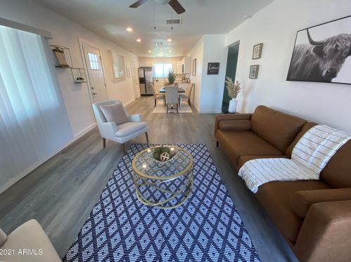 3017 81st Dr, Phoenix AZ  85033-4760 exterior