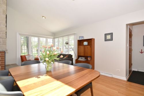 405 Church St, Elmhurst IL 60126-3644 exterior