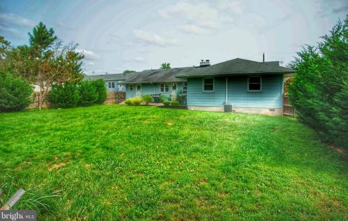 120 Gropp Ave, Trenton NJ 08610-2421 exterior