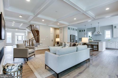 1978 Kirby Rd, Mc Lean VA 22101-5326 exterior