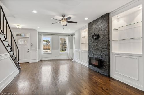 4825 Indiana Ave, Chicago IL  60615-1105 exterior