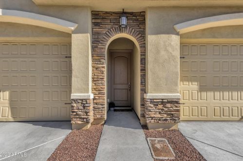 8969 8th Dr, Phoenix AZ  85021-8319 exterior