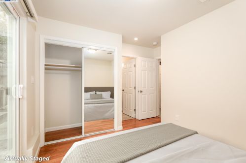 1215 San Pablo, Berkeley CA 94706-1130 exterior