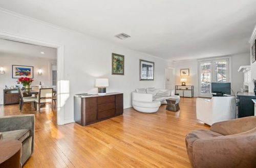 5454 Kipling Rd, Pittsburgh PA 15217-1038 exterior