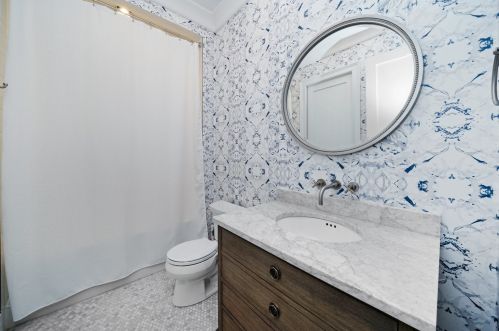 1630 Pr Ave, Chicago IL 60653-3207 exterior