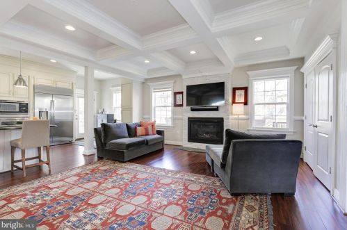 5536 30 Pl, Washington DC 20015-1209 exterior