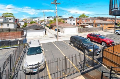 4648 63rd St, Chicago IL  60629-5540 exterior