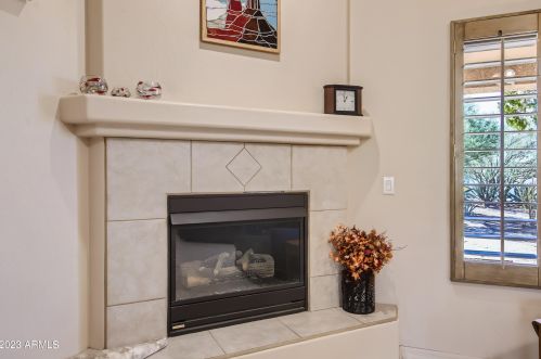 43630 20th St, Phoenix AZ 85006-2004 exterior