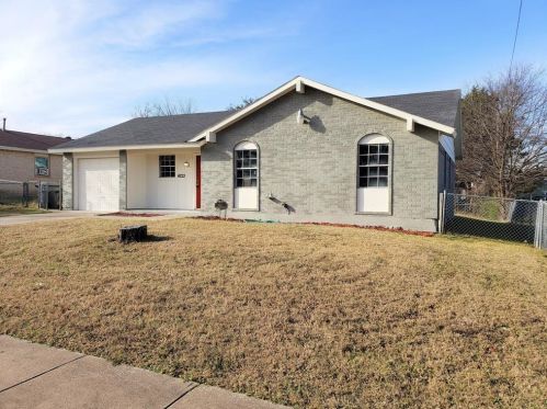 4223 Clark College Dr, Dallas, TX 75241-6206