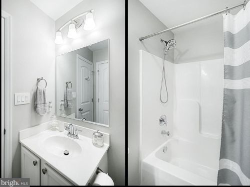 144 Overlook Dr, Hanover PA 17331-9136 exterior