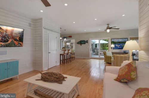 24842 Deepwater Point Dr, Saint Michaels MD 21663-2319 exterior