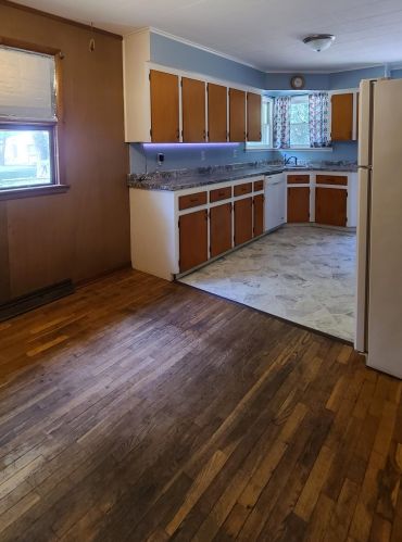 1871 30 St, Kalamazoo MI 49048-5890 exterior