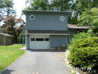 2717 Nottingham Rd, Bethlehem PA  18017-3352 exterior