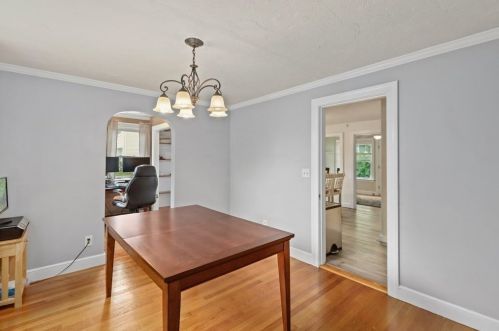 58 Farrar Ave, Worcester MA 01604-3219 exterior