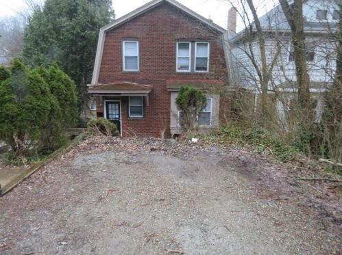 307 Lenox Ave, Pittsburgh PA  15221-4321 exterior