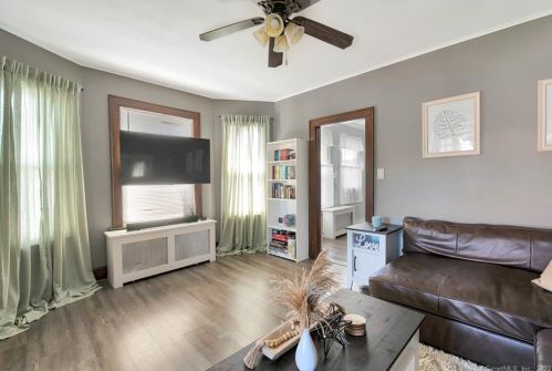 316 Monroe St, New Britain CT 06052-1628 exterior