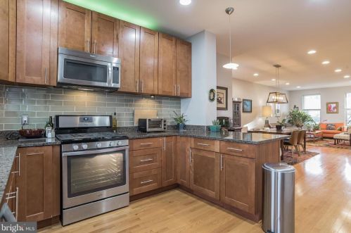 1508 Montello Ave, Washington DC 20002-2806 exterior