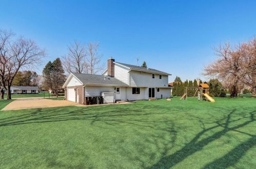 4870 82, Milwaukee WI 53220-4219 exterior