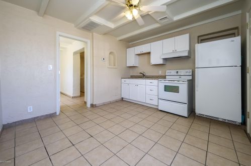 244 24 St, Tucson AZ 85713-1647 exterior