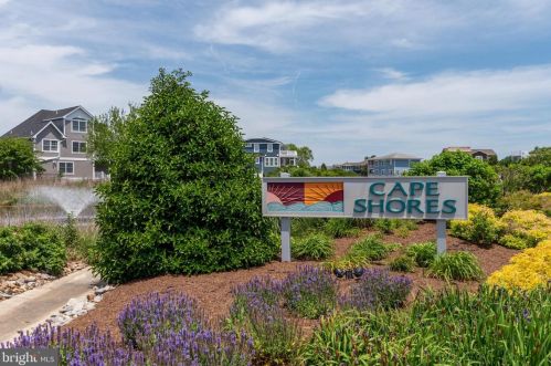 307 Cpe Shr Dr, Lewes DE 19958-3104 exterior