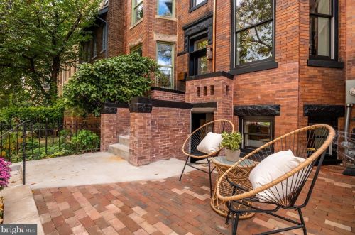 1744 T St, Washington DC 20009-7102 exterior