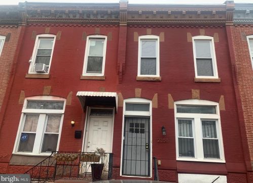 2358 12th St, Philadelphia, PA 19133-1007