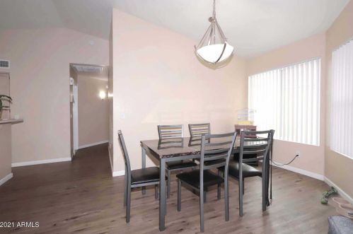 5628 42nd St, Phoenix AZ 85032-2267 exterior