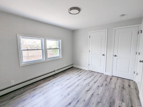 50 Ash St, Central Islip NY 11722-3828 exterior